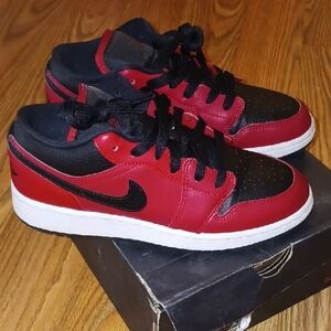 Nike Kids Red and Black Sneakers